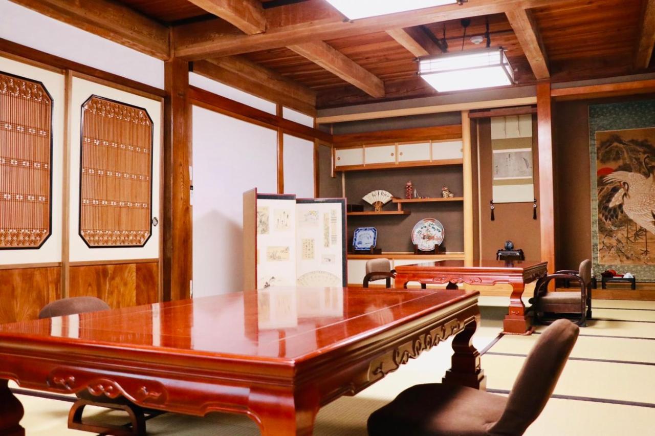 宿屋白金家 Yadoya-Shiroganeya 1日1組限定2名から8名様まで 全館貸切り 伝統的建造物の旅籠宿 Traditional Culture Experience Nagano Exteriör bild