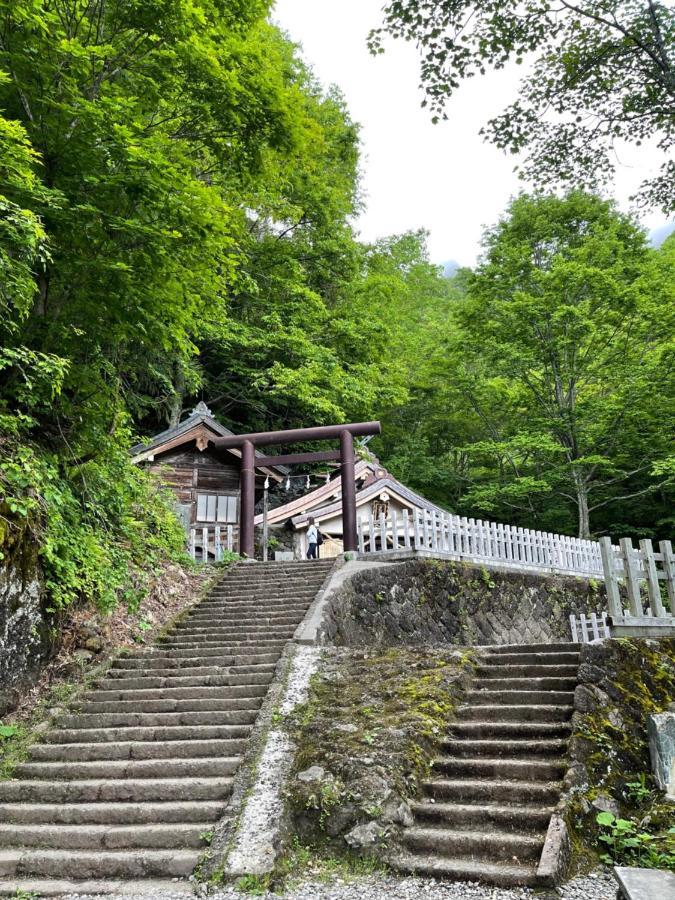 宿屋白金家 Yadoya-Shiroganeya 1日1組限定2名から8名様まで 全館貸切り 伝統的建造物の旅籠宿 Traditional Culture Experience Nagano Exteriör bild