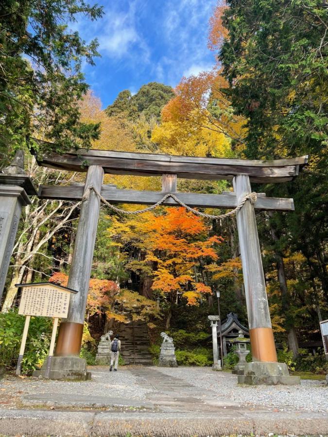 宿屋白金家 Yadoya-Shiroganeya 1日1組限定2名から8名様まで 全館貸切り 伝統的建造物の旅籠宿 Traditional Culture Experience Nagano Exteriör bild